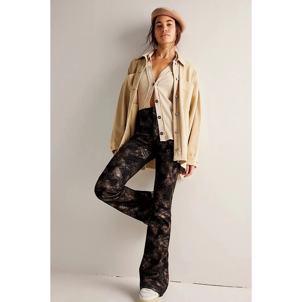 Free People We The Free Jayde Metallic Foil Printed Flare Jeans Women's Size 30‎